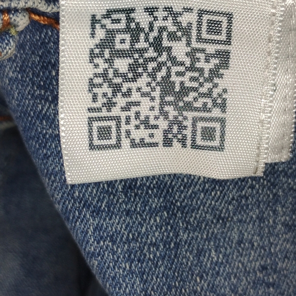 True Religion Classic Light Blue Denim Jeans - Picture 5 of 5